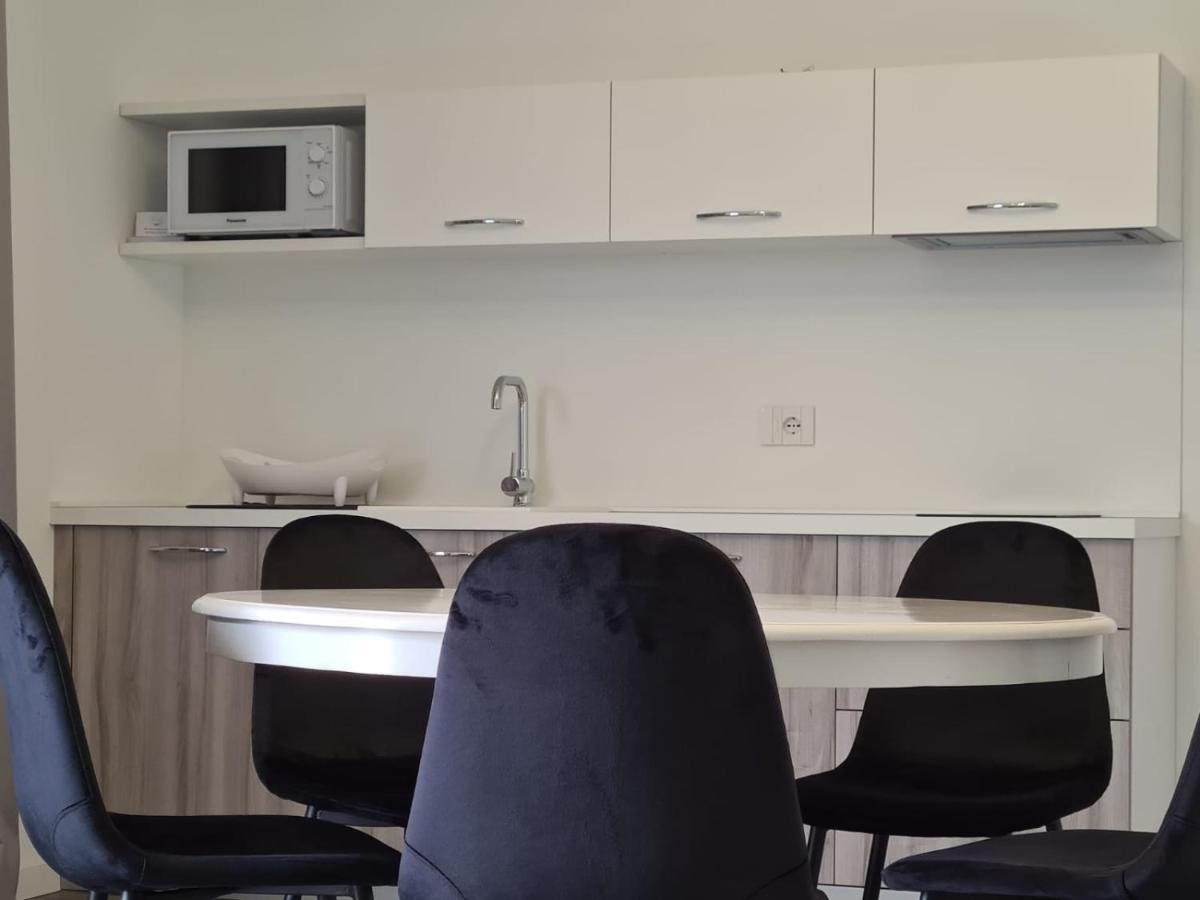 Residence Le Aromatiche كافايون فيرونيسي المظهر الخارجي الصورة