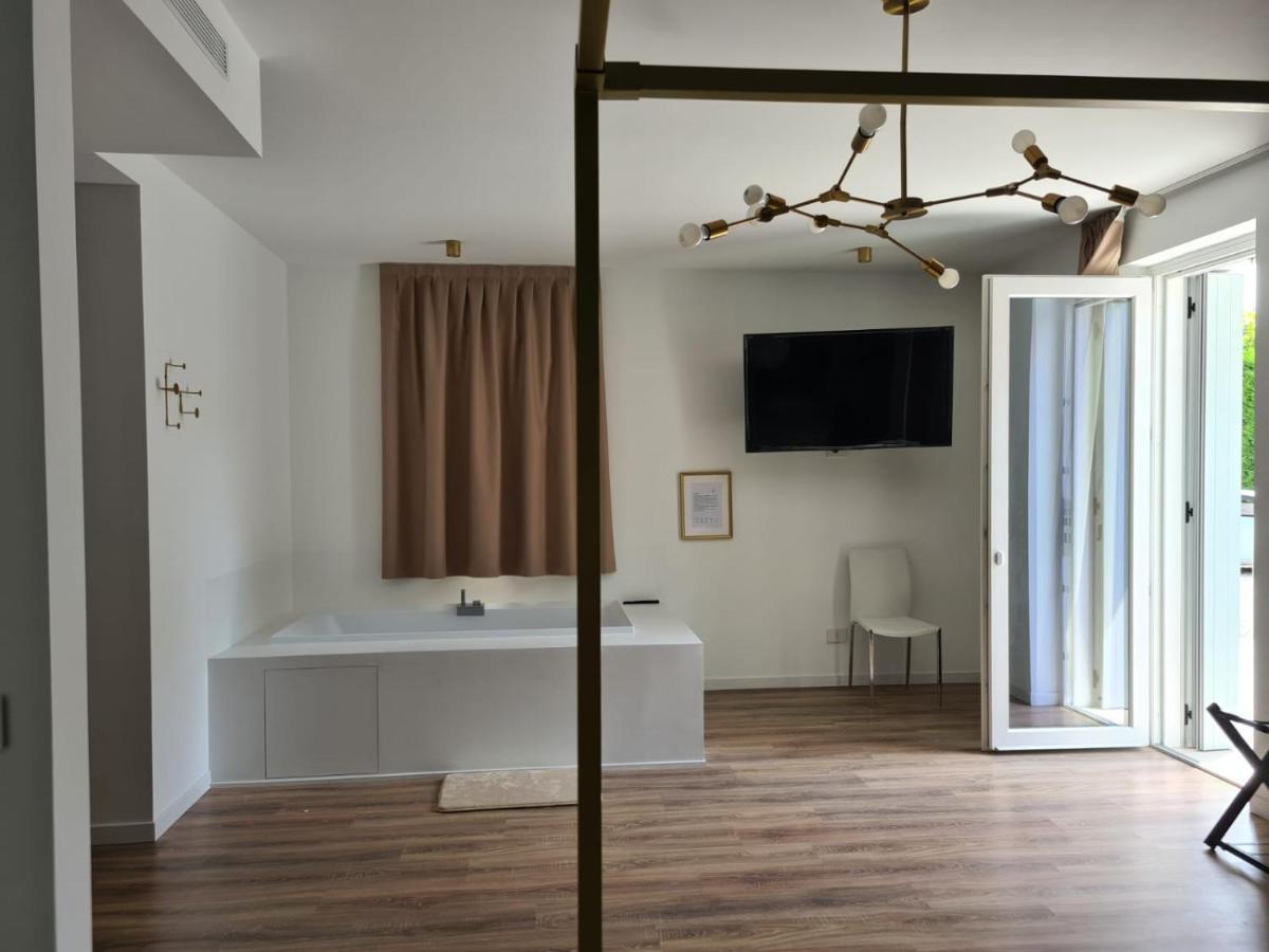 Residence Le Aromatiche كافايون فيرونيسي المظهر الخارجي الصورة