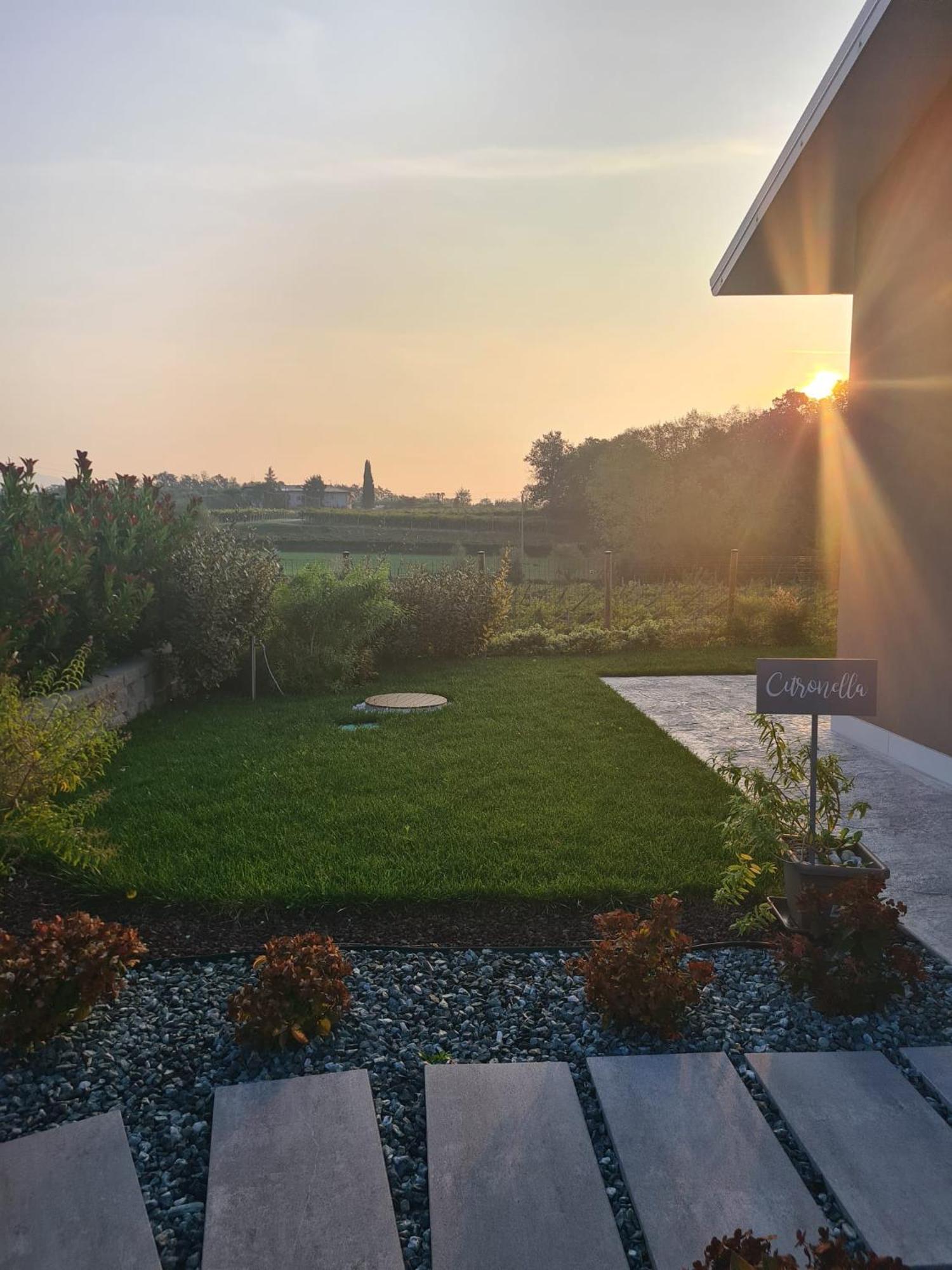 Residence Le Aromatiche كافايون فيرونيسي المظهر الخارجي الصورة